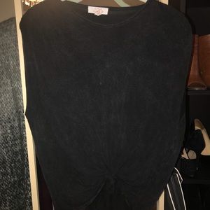 Sun & shadow knot tank